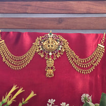 Jadabilla hair ornament, Lakshmi and peacock motifs. Ahankaraka AKJB05.