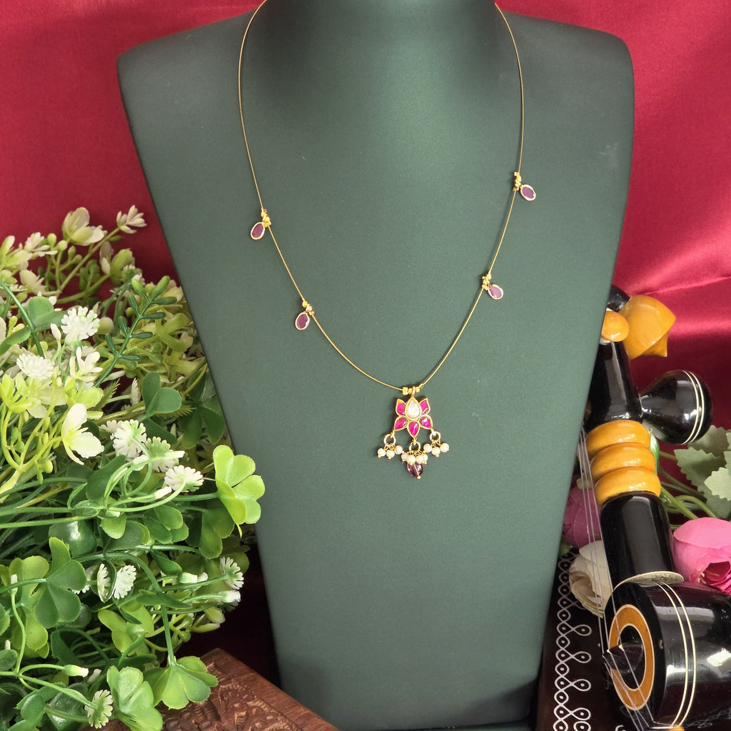Invisible necklace, lotus motif. Ahankaraka AKIN02.