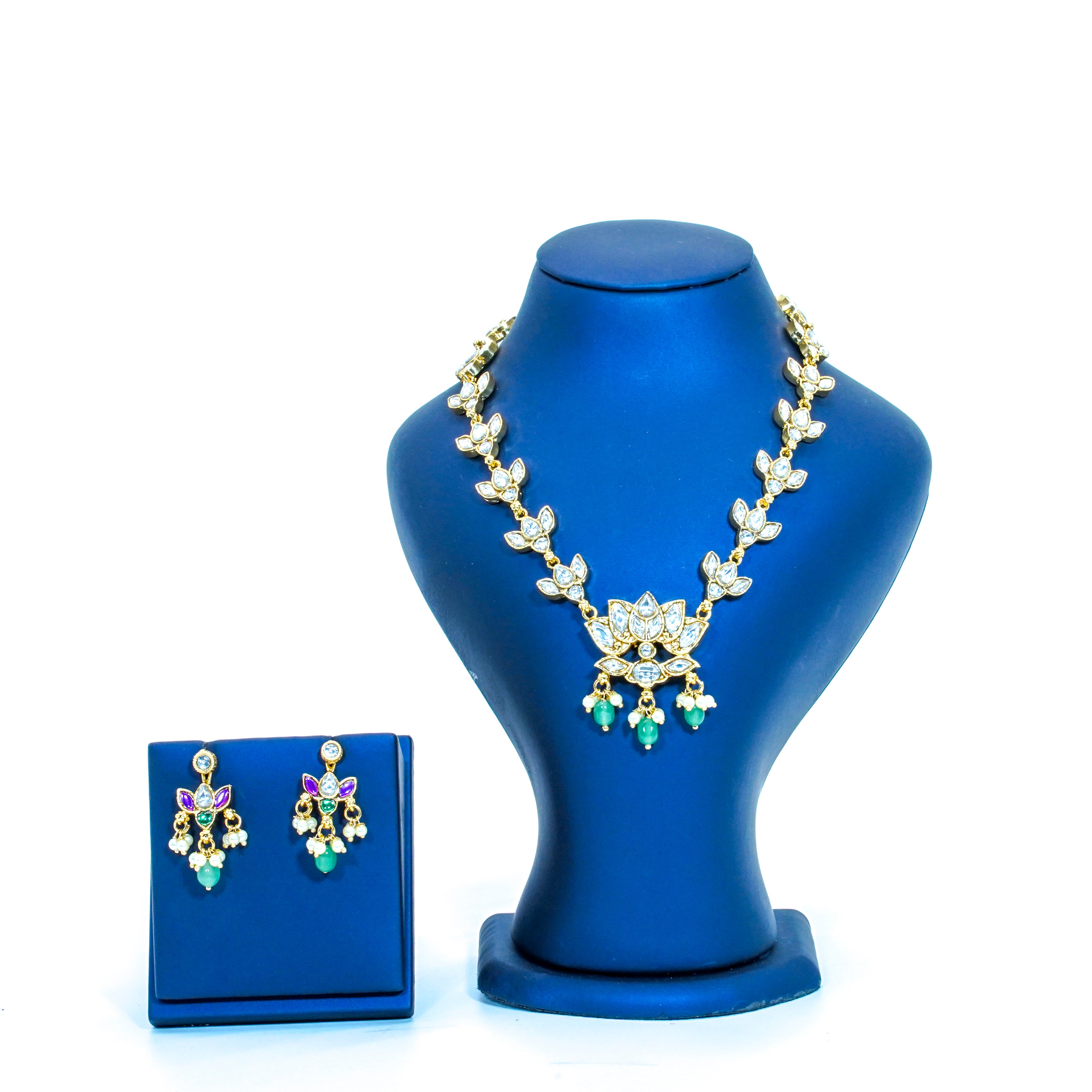 Jadau Stones Lotus Design Reversible Short Necklace