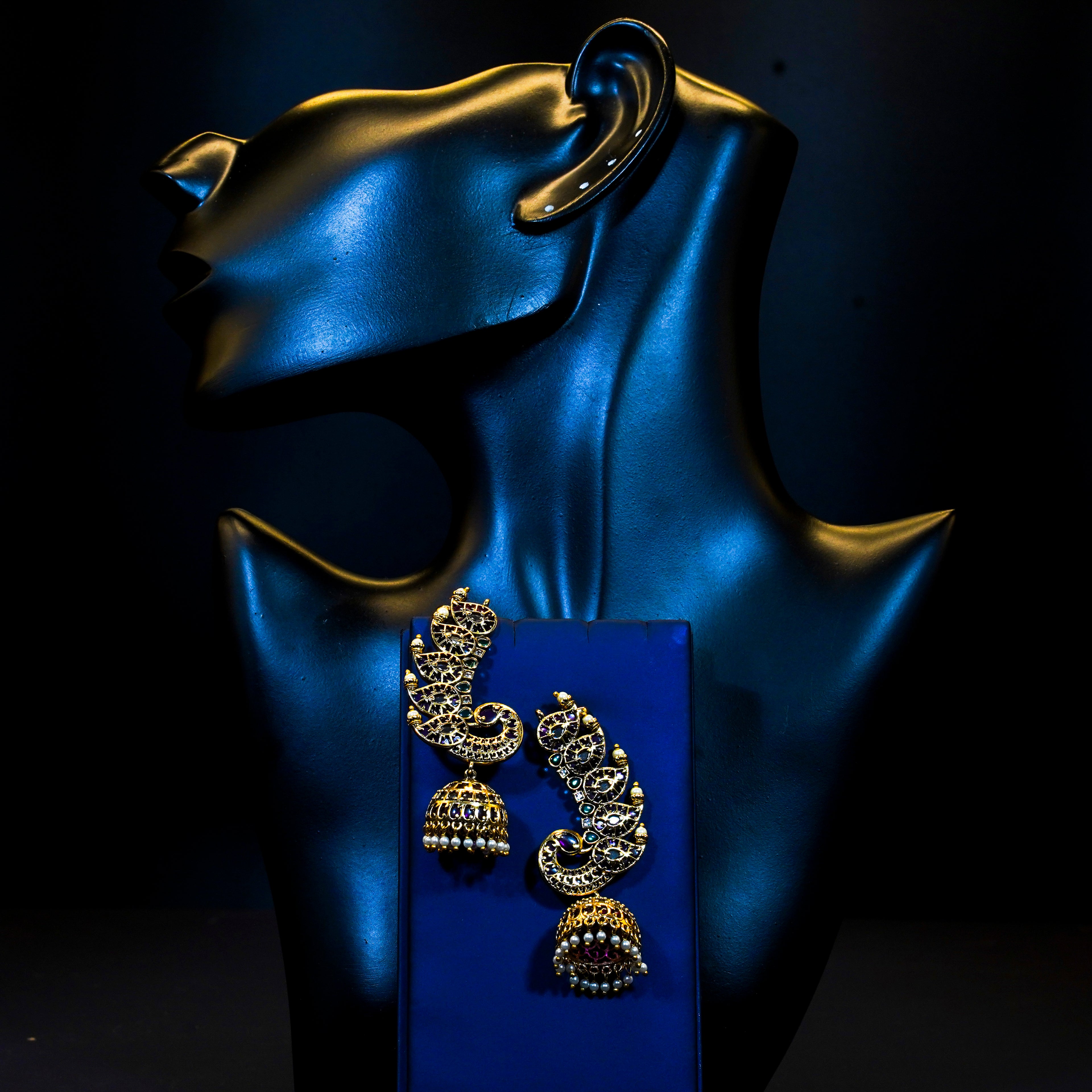 Gold Alike Peacock Design Kemp Earcuff