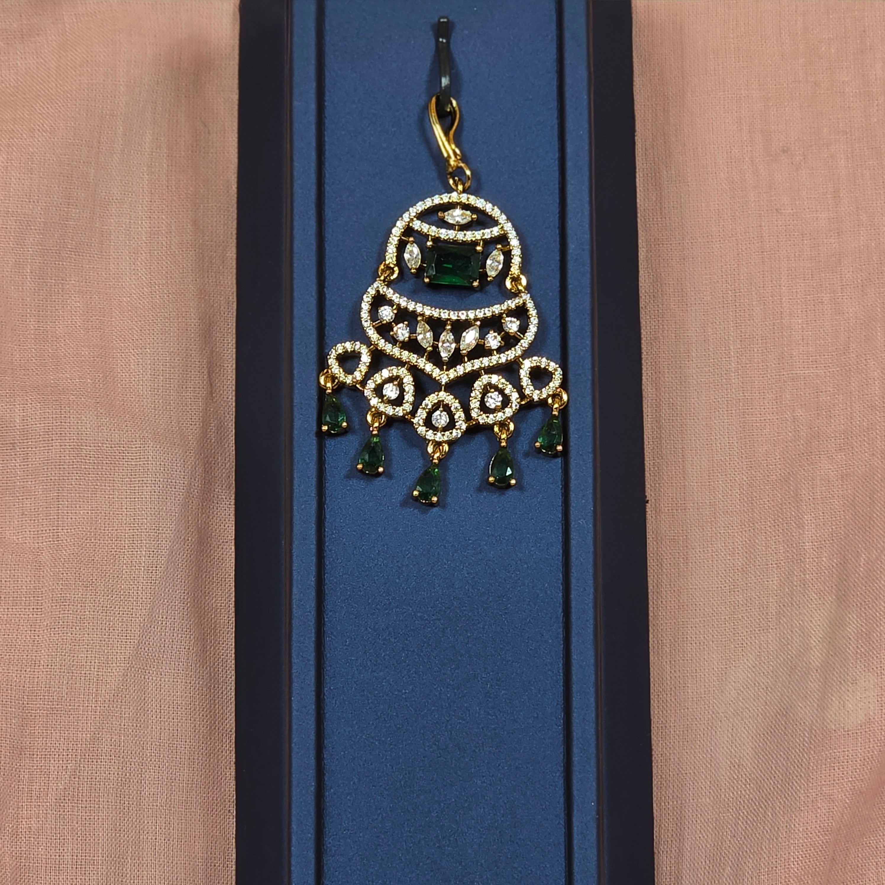 Radiant Rectangle Emerald Stone Maangtikka