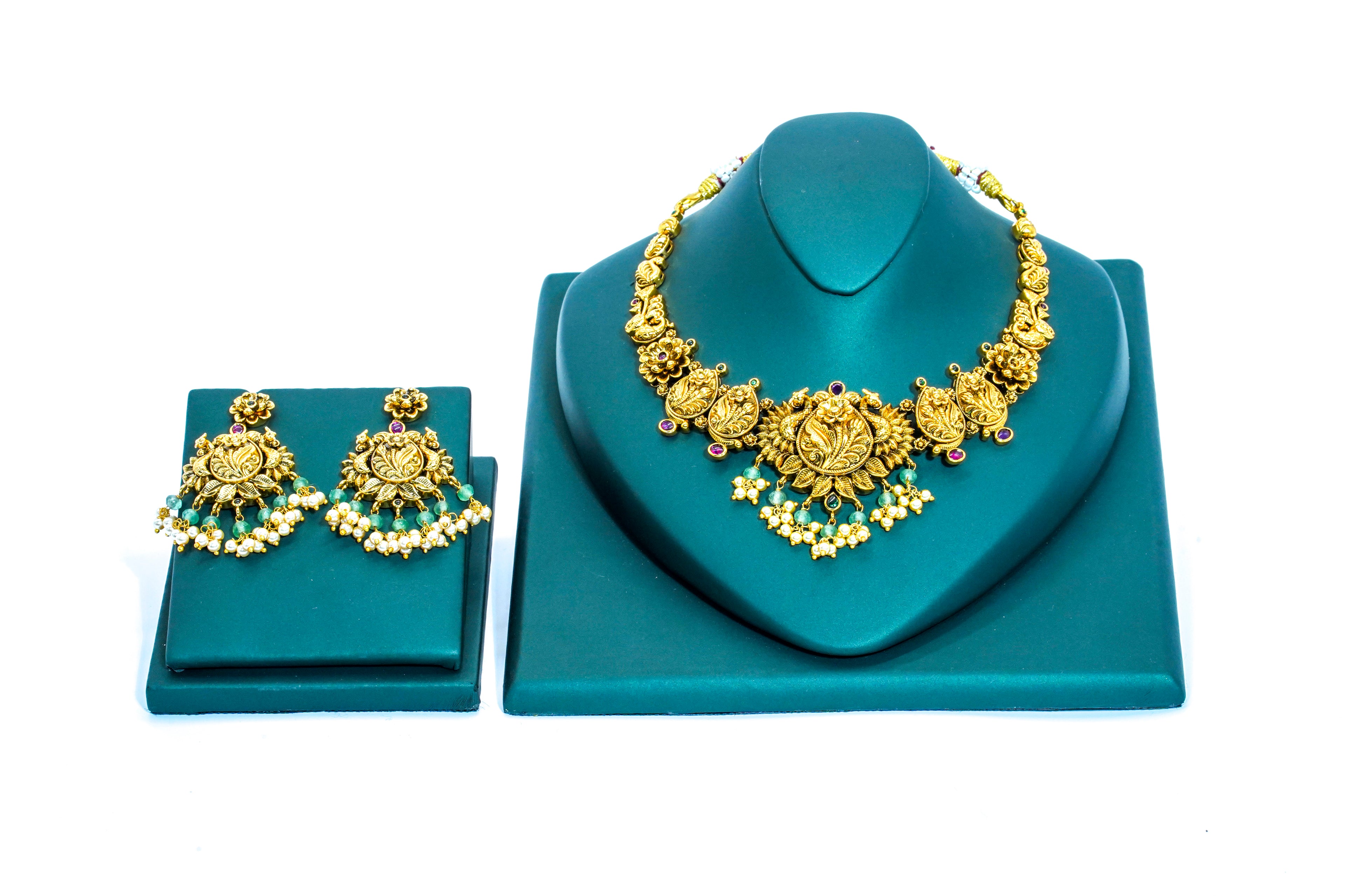 Gold Alike Peacock Design Short Necklace with Pearls