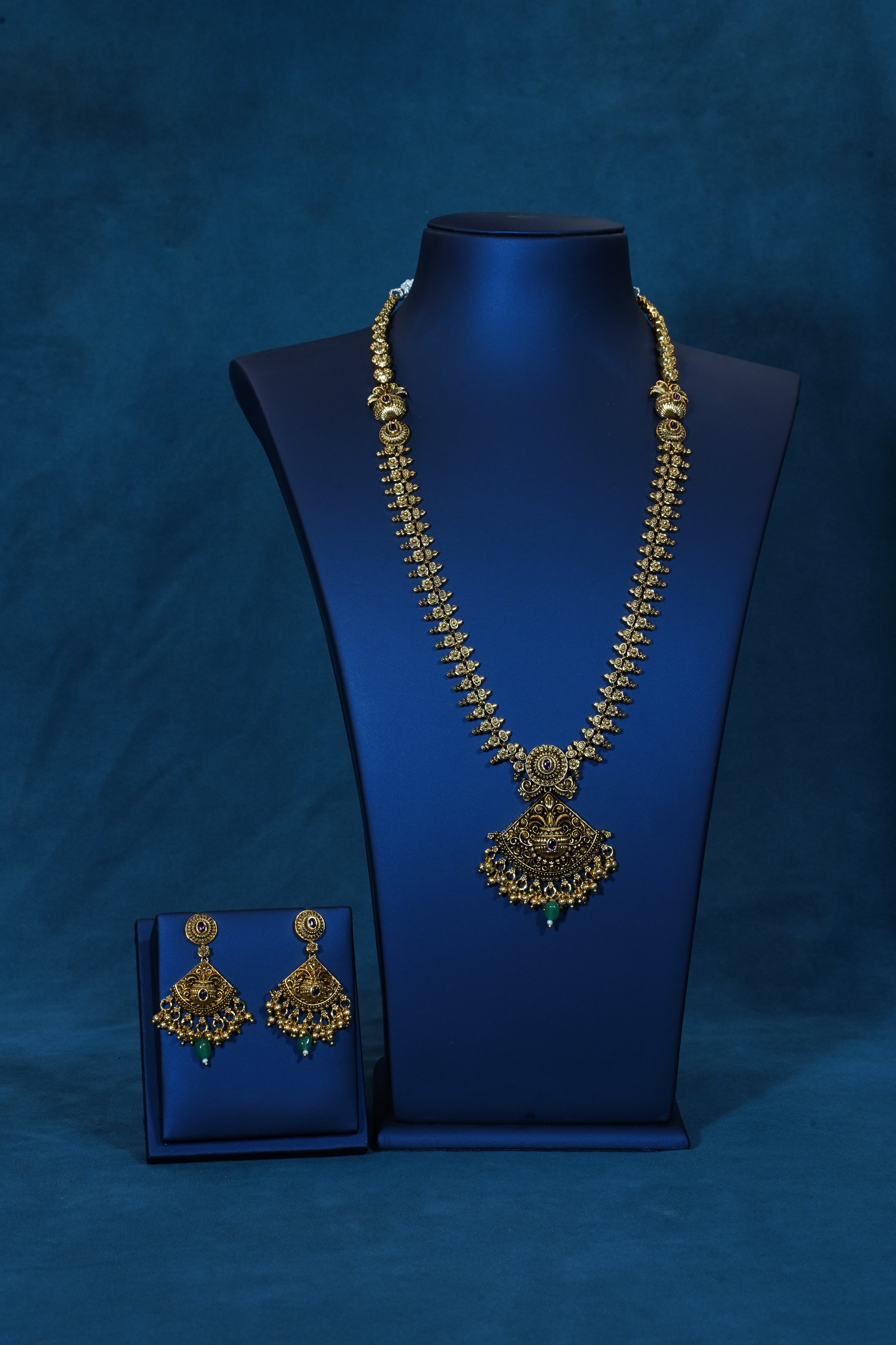 Gold Alike Floral Design Long Necklace with Mint and Gold Beads