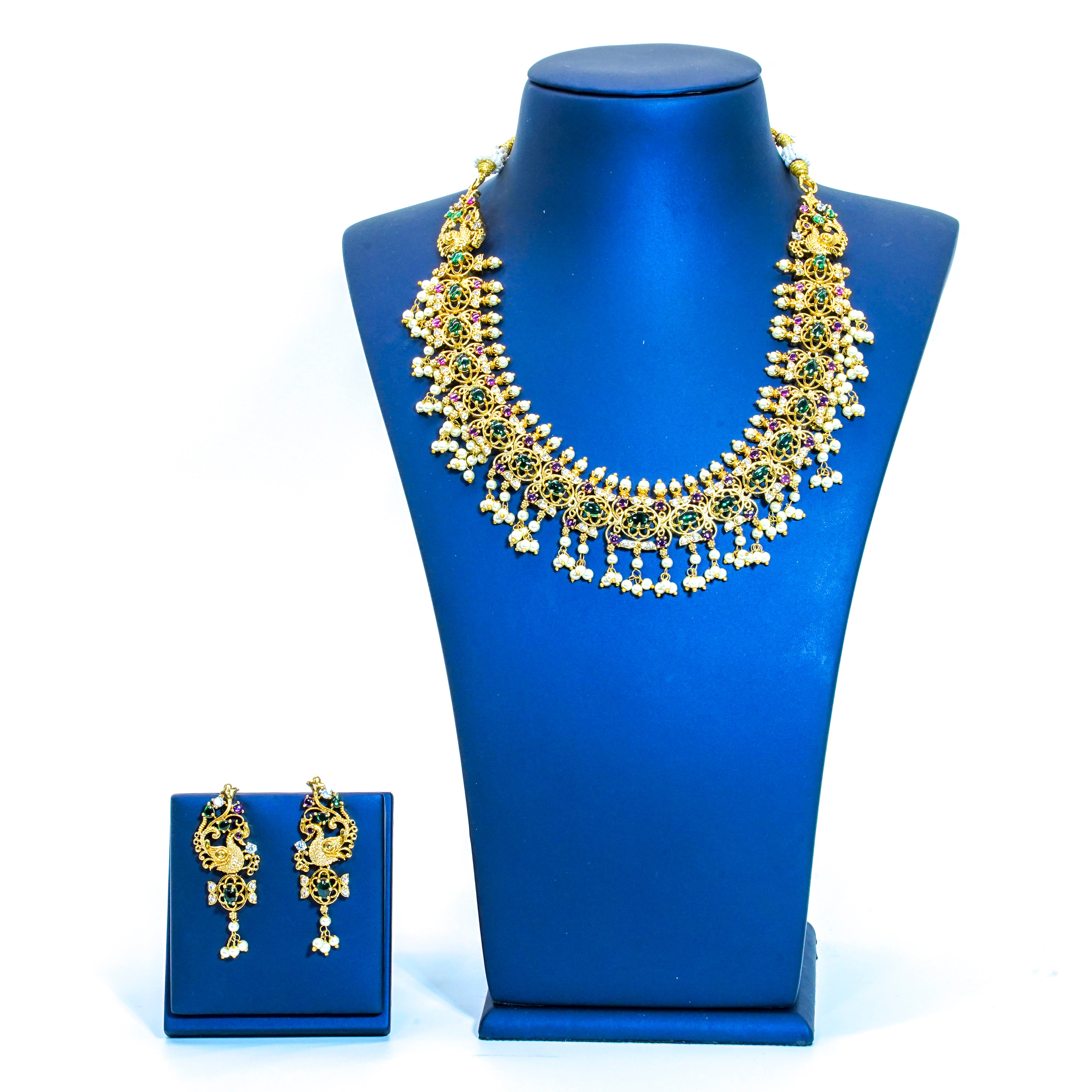 Radiant Floral Design Guttapusalu Short Necklace