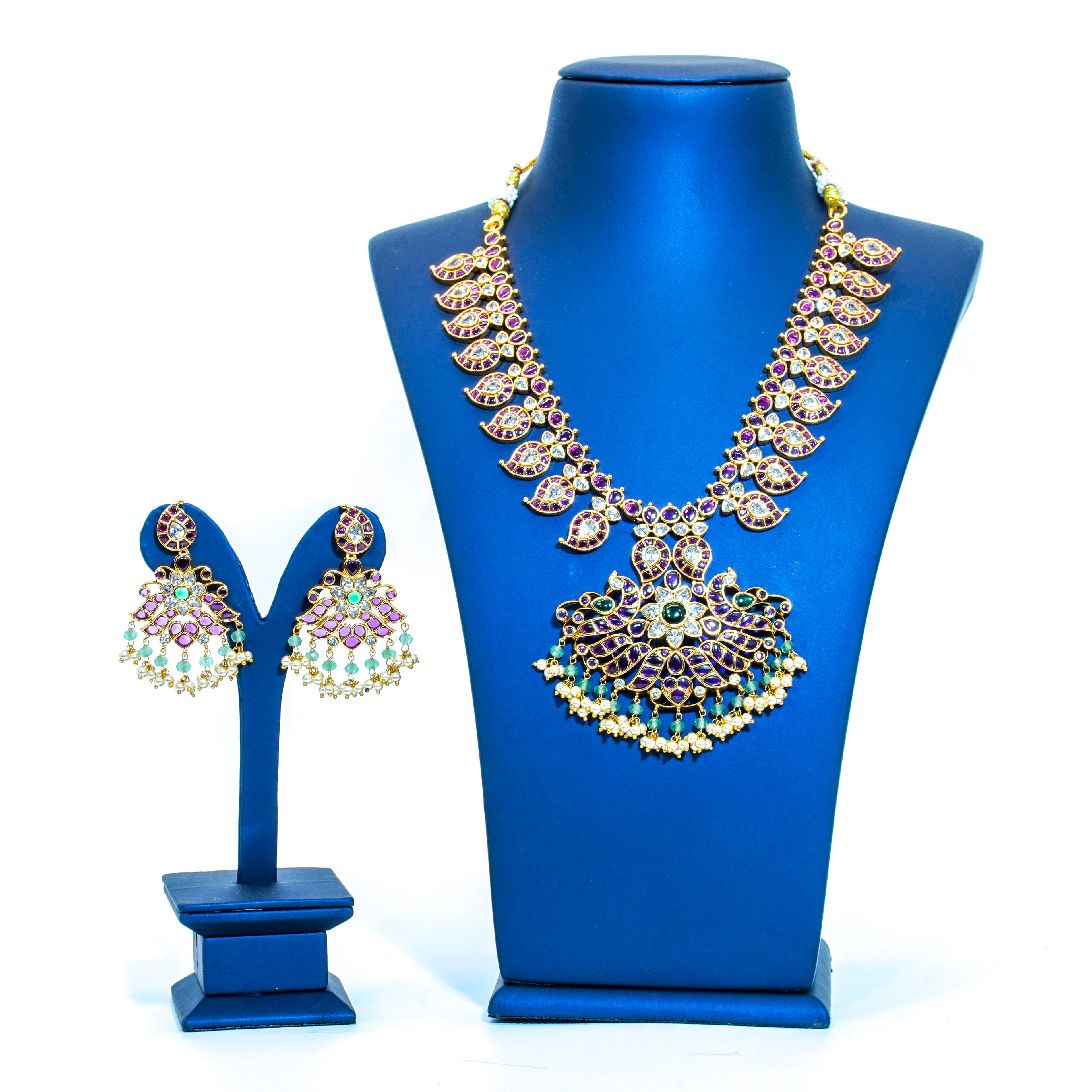 Kemp Mango Floral Peacock Pendant Short Neckace