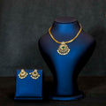 AD Emerald Stones Pendant Choker Necklace