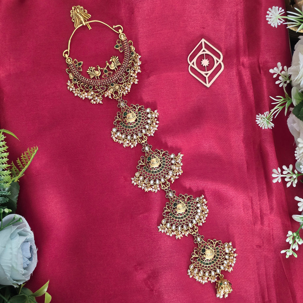 Jadabilla hair ornament, set with kemp, peacock motif. Ahankaraka AKJB14.