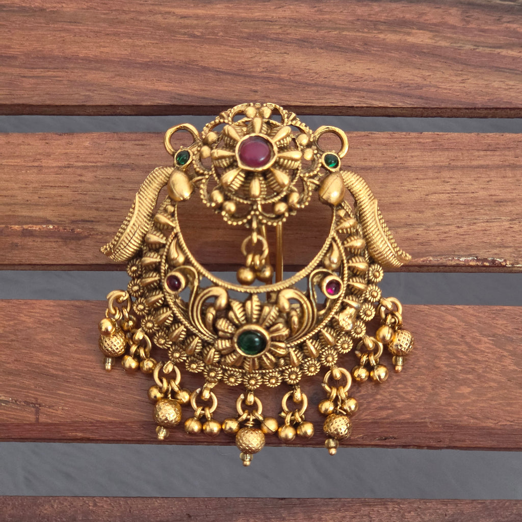 Hair pin, peacock and moon motifs. Ahankaraka AKHP11.