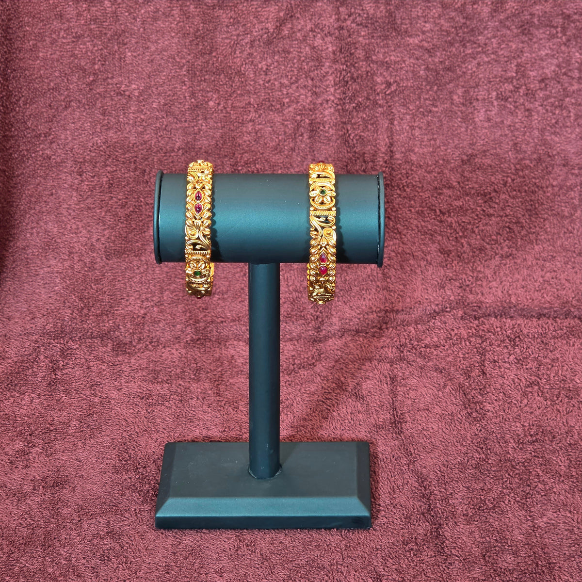 Bangles, floral motif. Ahankaraka AKBA119.