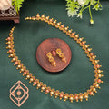 Long necklace, set with pearls, floral motif. Ahankaraka AKLN17.