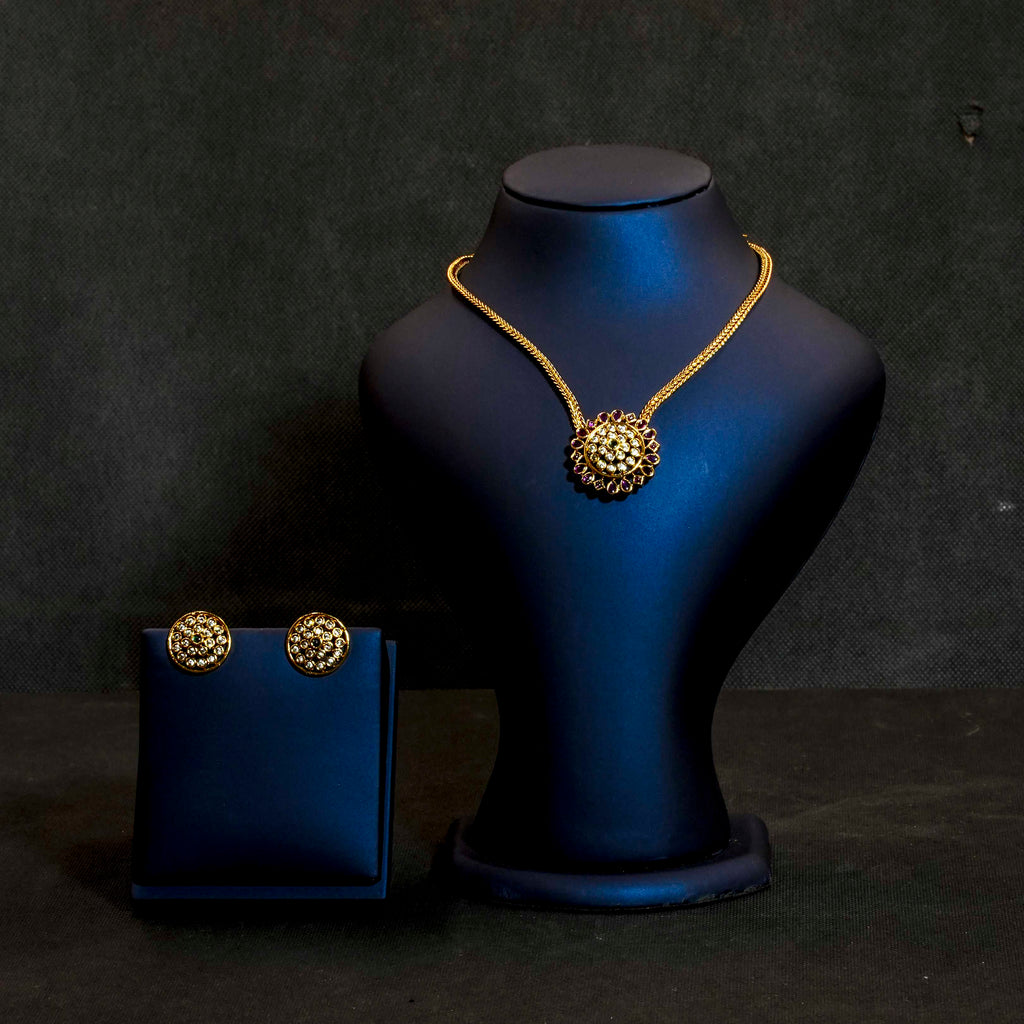 Choker necklace, set with stones in several colours, floral motif. Ahankaraka AKCK14.