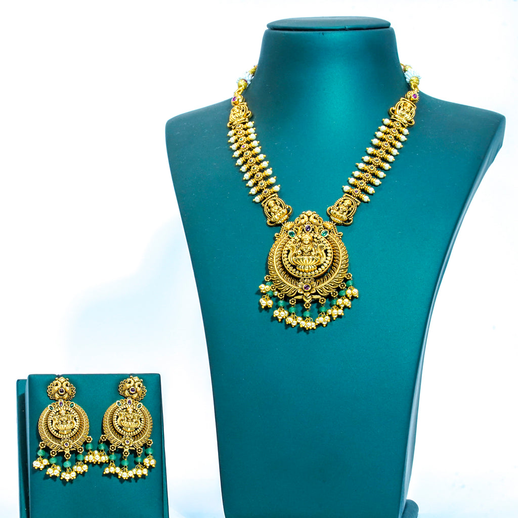 Short necklace, set with pearls, Lakshmi motif. Ahankaraka AKSN07, view 2.