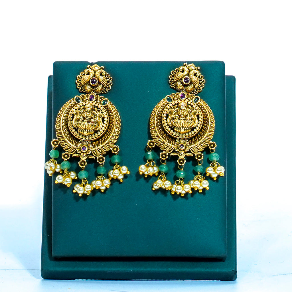 Short necklace, set with pearls, Lakshmi motif. Ahankaraka AKSN07, view 3.