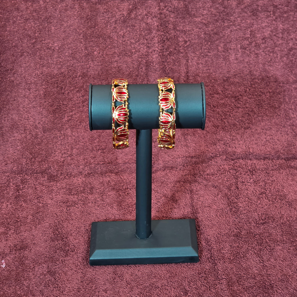 Bangles, lotus motif. Ahankaraka AKBA104.