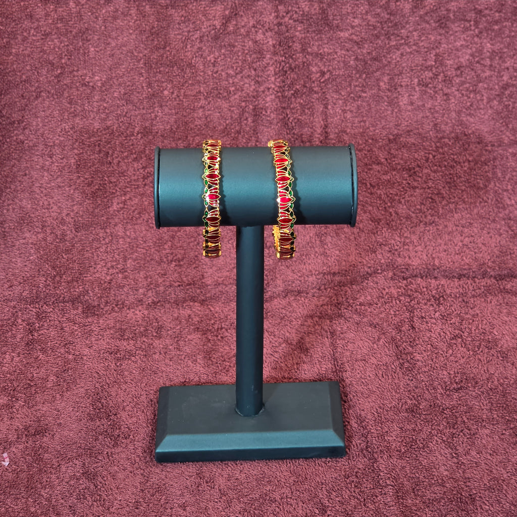 Bangles, lotus motif. Ahankaraka AKBA107.