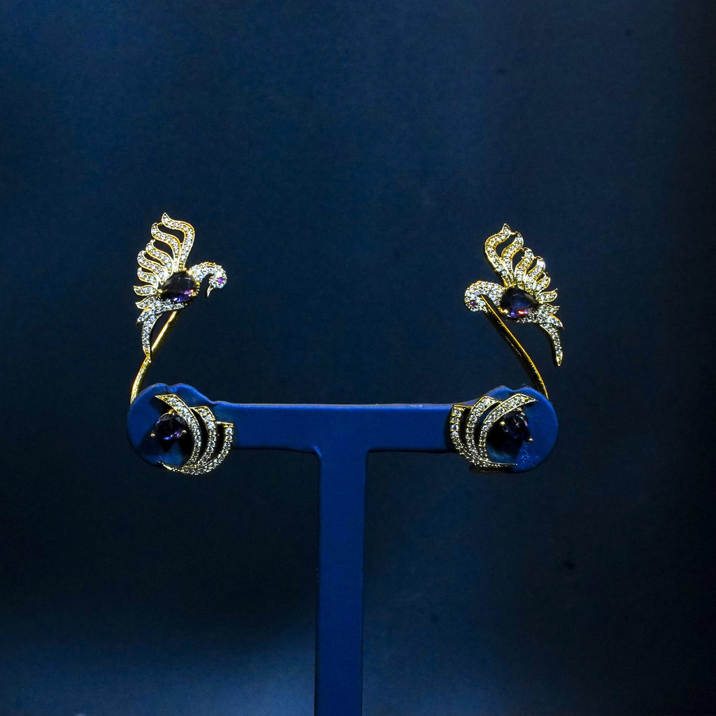 Ear cuff, peacock motif. Ahankaraka AKEC18.