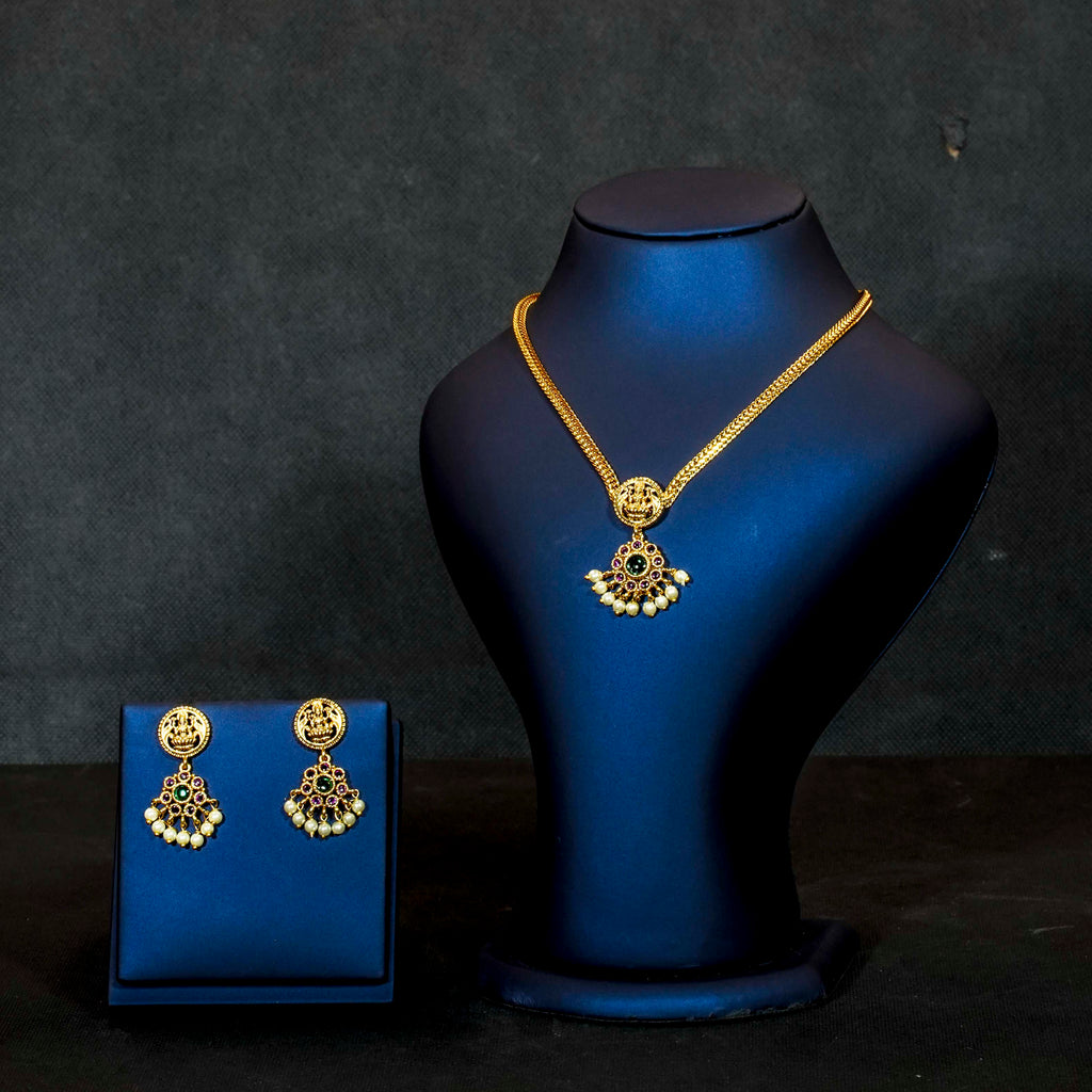 Choker necklace, Lakshmi and floral motifs. Ahankaraka AKCK12.