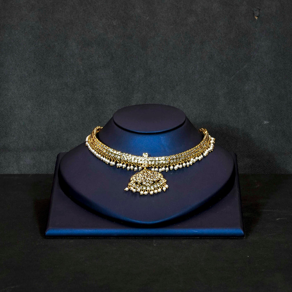 Choker necklace, set with white stones. Ahankaraka AKCK03.