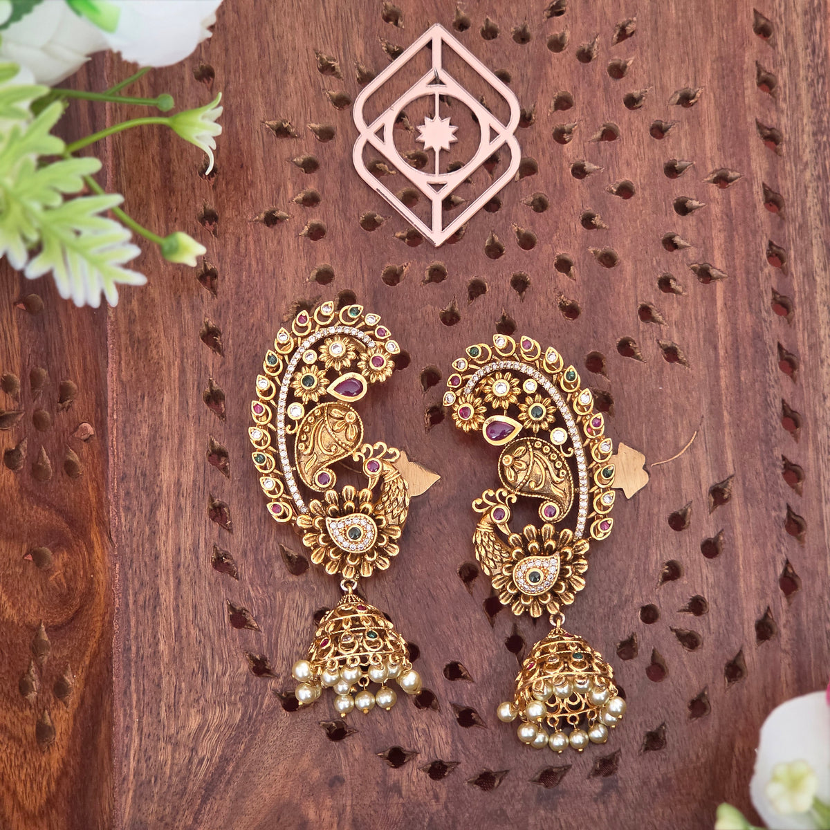 Ear cuff, peacock motif and pearls. Ahankaraka AKEC01.